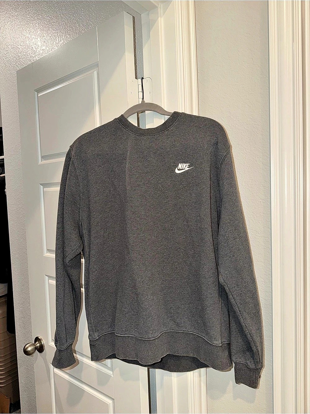 Nike Sportswear Club Fleece Crewneck Sweatshirt Gray